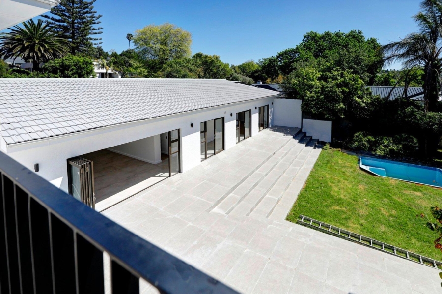 5 Bedroom Property for Sale in Welgemoed Western Cape